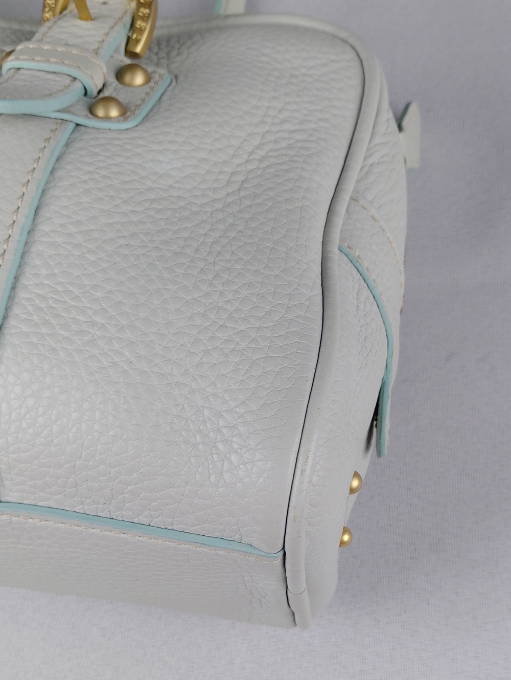 Dooney & Bourke Women's Tote Handbag. - Picture 12 of 16